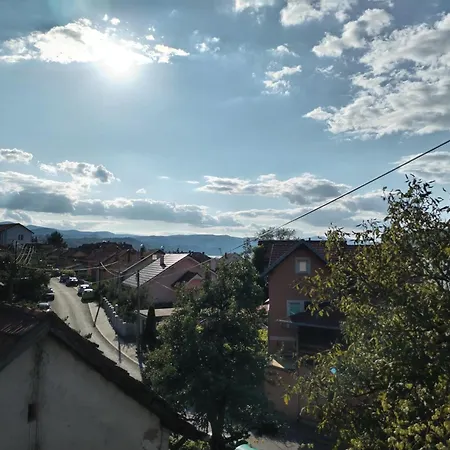 Sobe Lara * Donji Milanovac