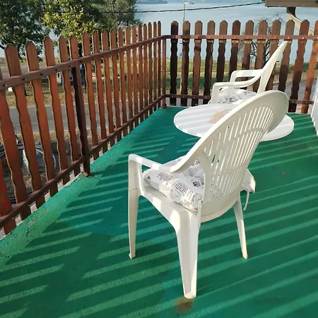 Sobe Lara Donji Milanovac