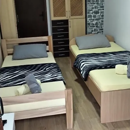 Ubytování v soukromí Sobe Lara Donji Milanovac