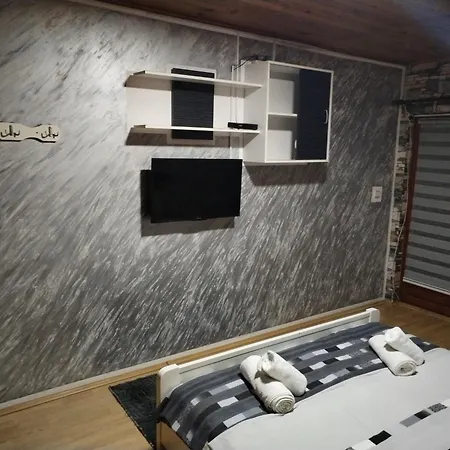 Ubytování v soukromí Sobe Lara Donji Milanovac