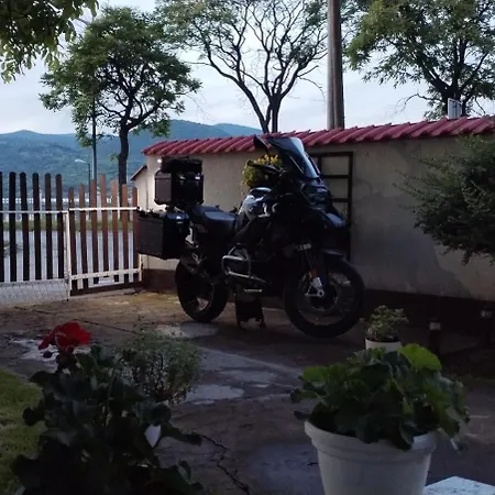 Sobe Lara Donji Milanovac