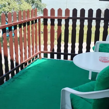 Sobe Lara בית אירוח